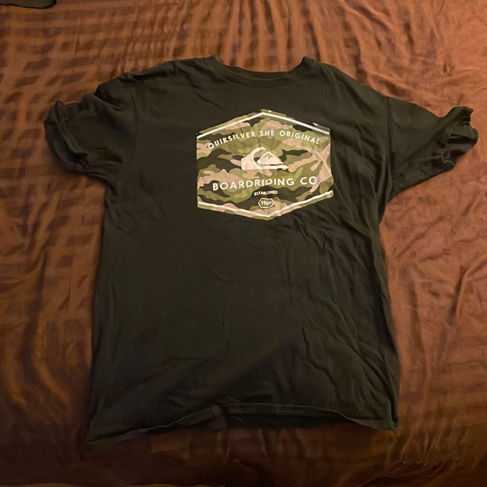 Quicksilver shirt